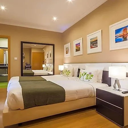 Nova 4* Lissabon