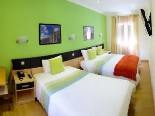 Nova 4* Lisbon
